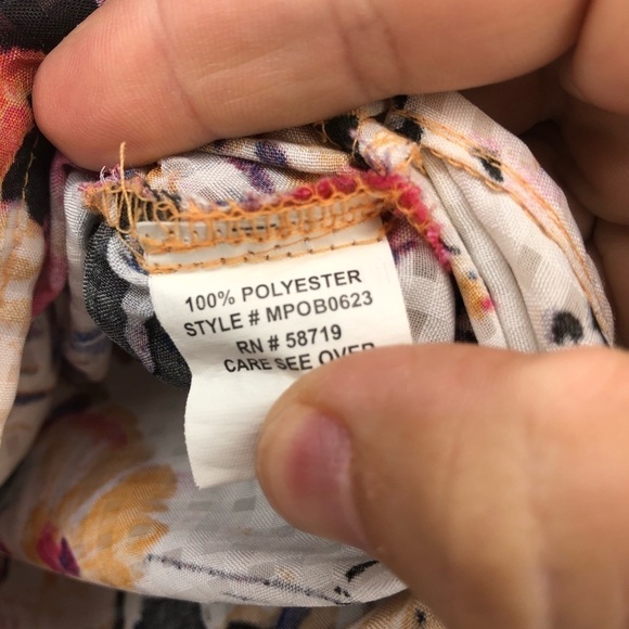 Notations Cream Floral Button-Down Top Sz Sm - Picture 4 of 5